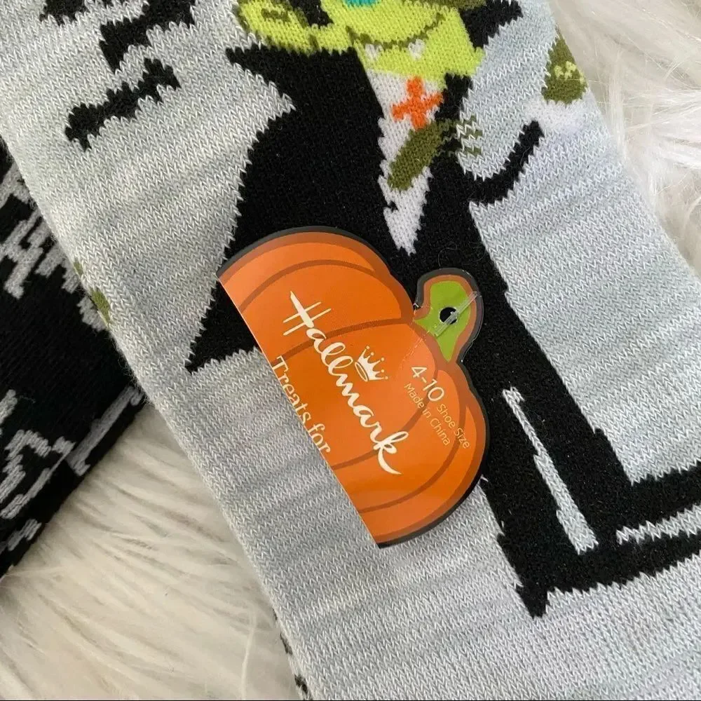 NEW Hallmark Ladies 2 pairs of Halloween socks shoe size 4-10